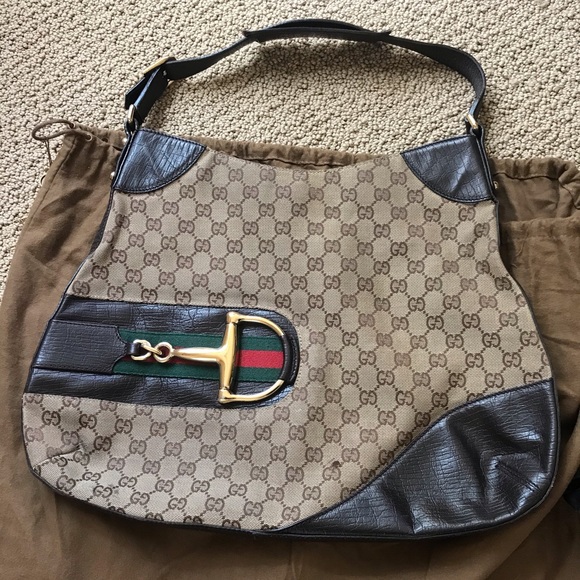 Gucci purse - Picture 1 of 4